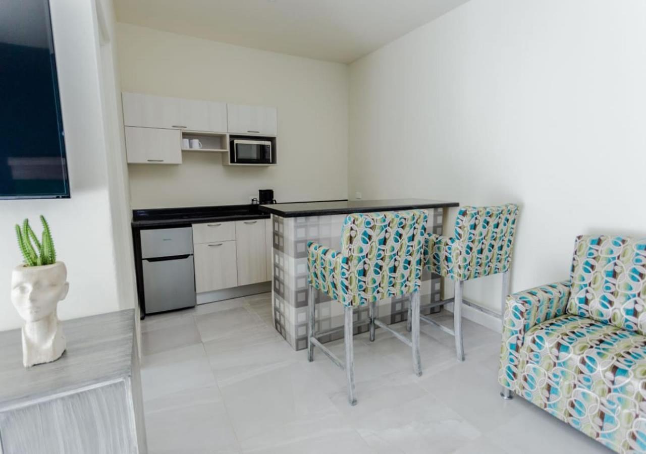 Studio Suites Cancún Exterior foto